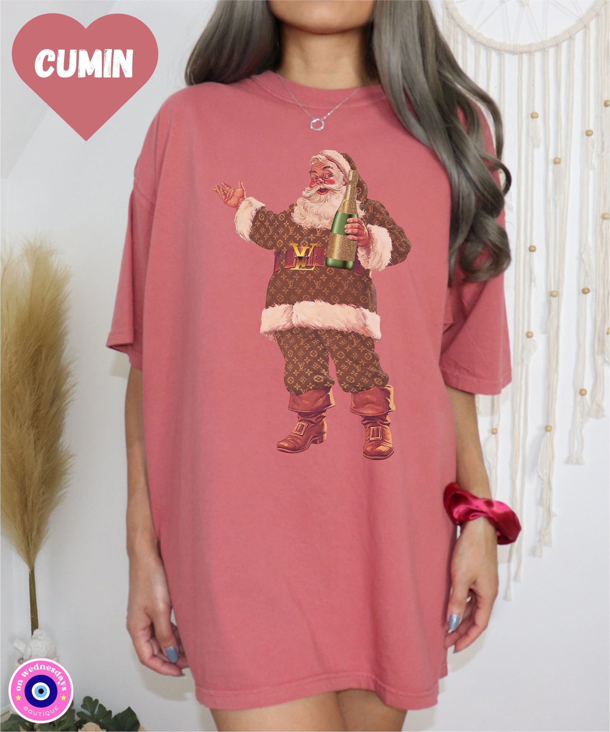 Cute Christmas Shirt with Santa, Santa Shirt, Women's Christmas Shirt, Vintage Christmas Tshirt, Santa Claus Shirt, Retro Christmas Shirt