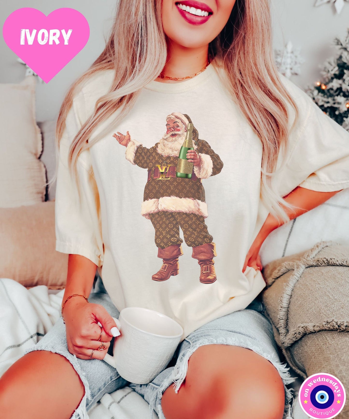 Cute Christmas Shirt with Santa, Santa Shirt, Women's Christmas Shirt, Vintage Christmas Tshirt, Santa Claus Shirt, Retro Christmas Shirt